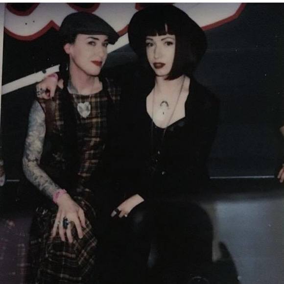 Meet your Posher, Summer - Picture 3 of 4